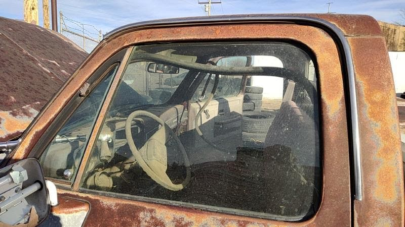 1986 GMC TRUCK-SIERRA 1500 (1999 UP) Used Glass Front Door Door Driver LH
