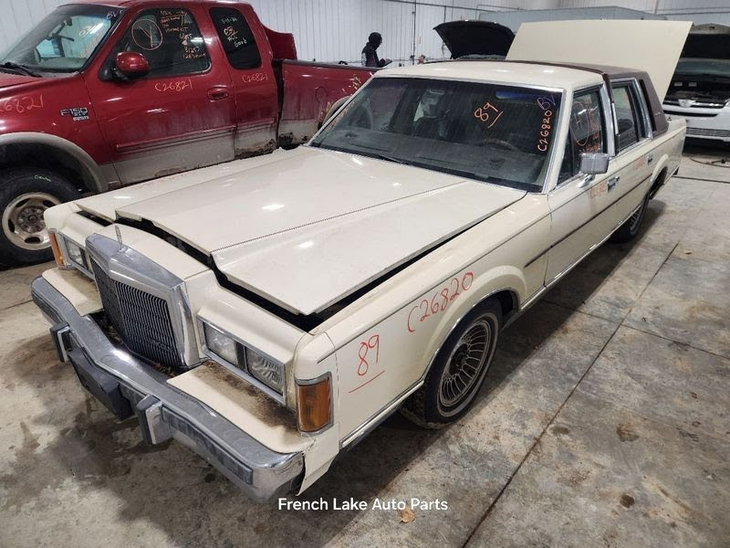 1988 LINCOLN OTHER - TOWN CAR Used Window Regulator (Front) (electric) Left (with motor)