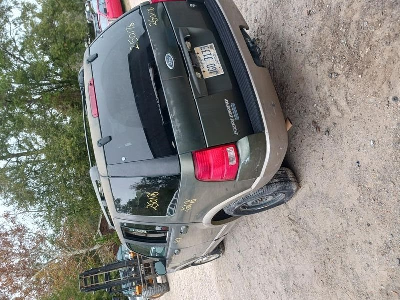 2002 FORD EXPLORER Used Timing Cover 8-280 (4.6L)