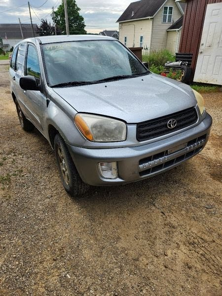 2003 TOYOTA RAV4 Used Fuse Box (Cabin) 82133-42110