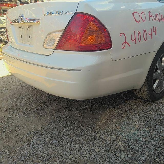 2003 TOYOTA AVALON Used Mud Flap - Rear Rh