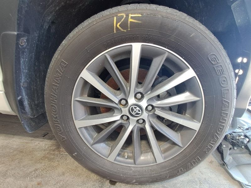 2019 TOYOTA HIGHLANDER Used Wheel 18x7-1/2 (alloy), 14 spoke (gray inlay)