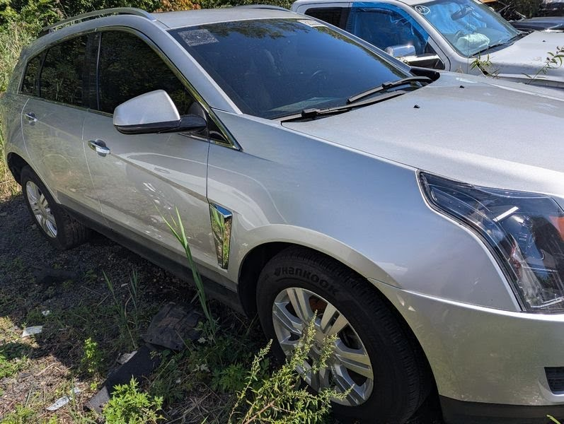 2015 CADILLAC SRX Door Front RH Silver