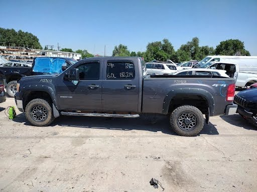 2011-CHEVY TRUCK-SILVERADO 1500 (1999 UP)-Door Rear (side of vehicle)-Crew Cab, LH, with privacy tint glass; door handle below armrest, electric