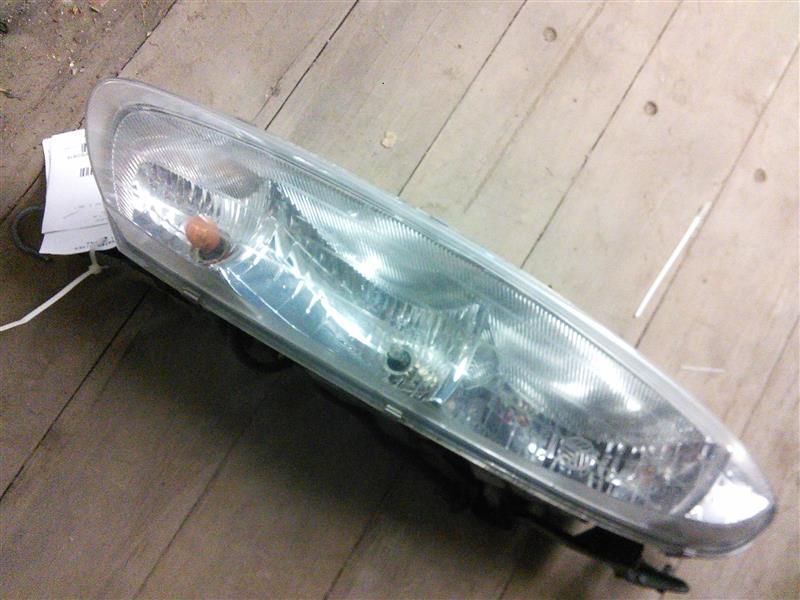 1995 Oldsmobile Aurora  Headlight Assembly RH