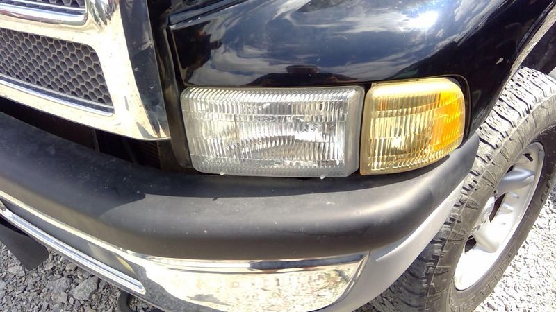 1994 Ram Truck 1500 Series  Headlight Assembly LH