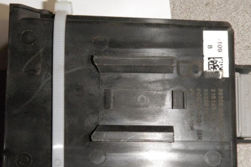 2010 Acura CSX  Chassis Control Computer Suspension, (TPMS control, under console)