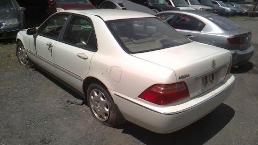 2002-ACURA RL-Fender-RH - Color - White