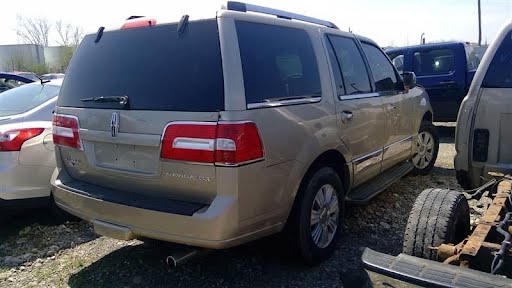 2010 - LINCOLN NAVIGATOR - Used - Tail Light -  liftgate mounted, RH