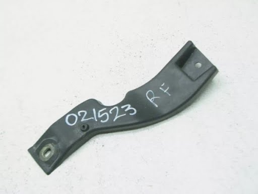 2004 - AUDI CABRIOLET - used - CROSS SUPPORT BRACKET RH - 8H0807204