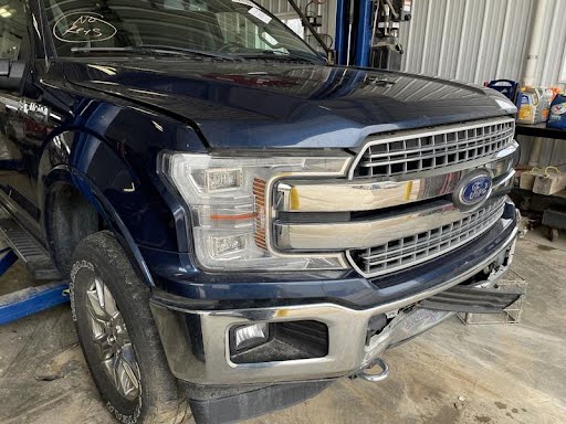 2018 - FORD TRUCK-F150 - Used - Headlight Assembly - LED, bright headlamp bezel, RH