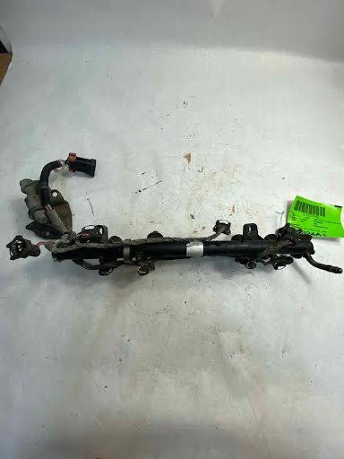 1998 - CHEVY SUBURBAN-2500 (1967 UP) - Used - Fuel Rail (& Misc. Injection) - Fuel Injector, gasoline, 8-454 (7.4L)