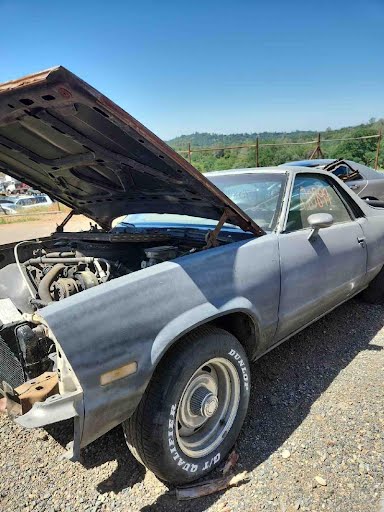 1984 - CHEVY MALIBU - Used - Door Front - (El Camino), electric Left