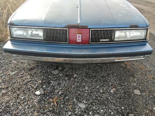 1990 - OLDSMOBILE 98 (1980 UP) - Used - Headlight Assembly - Right