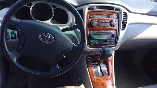 2005 TOYOTA HIGHLANDER USED AC Control/Heater (see also Radio or TV Screen) automatic control AC