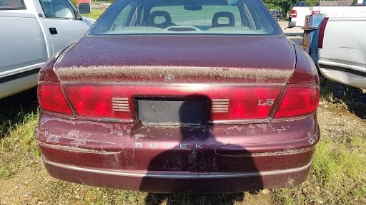 2000 - BUICK REGAL - used - Tail Light - lid mounted, LS emblem