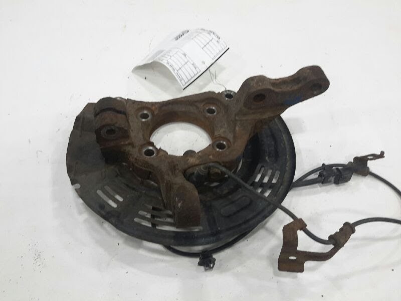 2011-MITSUBISHI ENDEAVOR-Steering Knuckle-Right Rear AWD