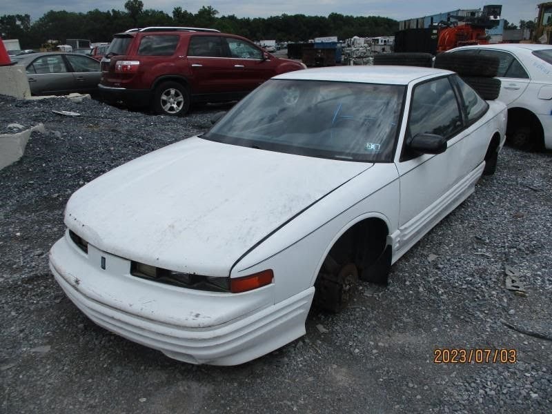 1994 - OLDSMOBILE CUTLASS (1973 UP) - Used - Steering Wheel