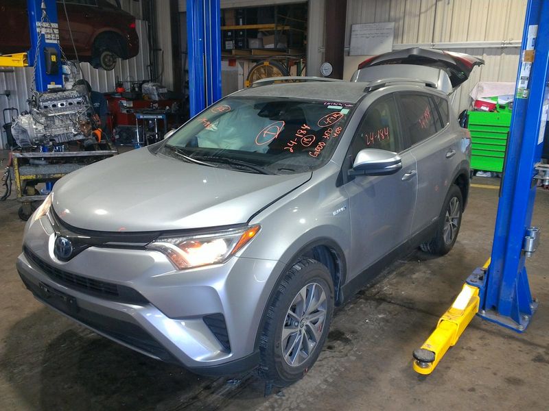 2018 - TOYOTA RAV4 - Used - Mirror Door - (power), turn signal, (heated), w/o surround view; w/o blind spot alert; RH