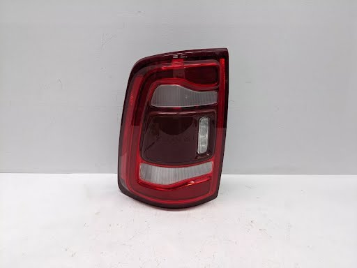 2022 - DODGE TRUCK-2500 SERIES (1994 UP) - Used - Tail Light - LED, red trim, w/o blind spot alert; LH