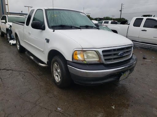 2004 - FORD TRUCK-F150 - Used - Bumper Assy (Front) includes cover - Heritage, 4x2, painted, Lightning