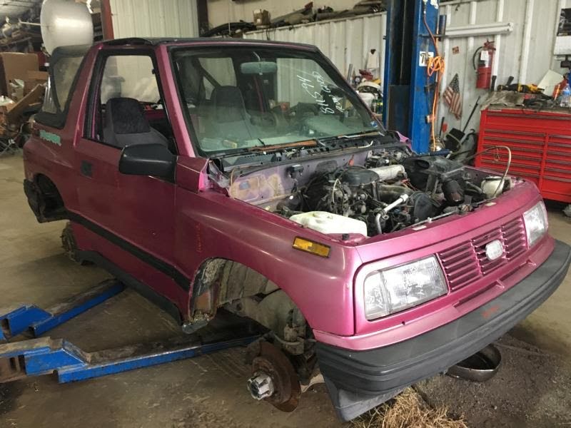 1992-GEO TRACKER-Used-Headlight Assembly- Canada built Right