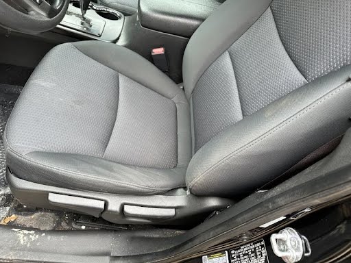 2012 - KIA SORENTO - Used - Seat Front - (bucket), (air bag), cloth, (manual), LH