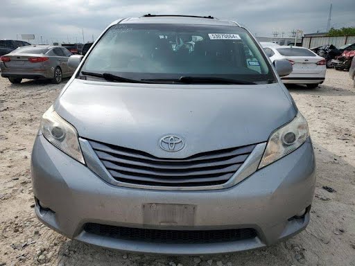 2014 - TOYOTA SIENNA - used - Grille - upper, w/o pre-crash system; XLE - 5310108101