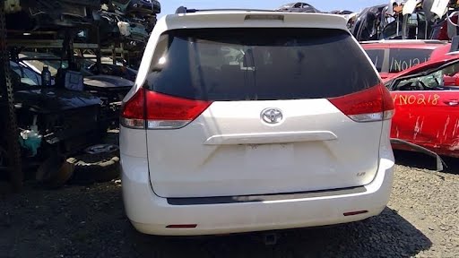 2019 TOYOTA SIENNA Used Lid/Gate - (Base)(White)