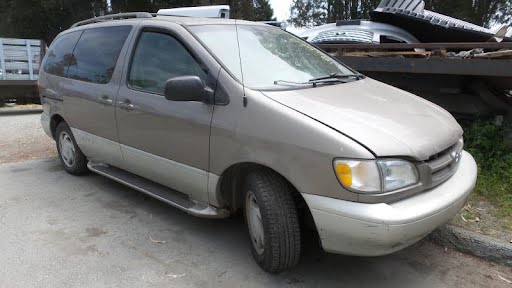 2003 - TOYOTA SIENNA - used  - Glass Rear Door - LH side (5 Dr)