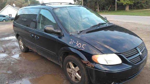 2005 - DODGE CARAVAN - Used - Latch Rear Door - RH SIDE REAER SLIDING - 68030816aa