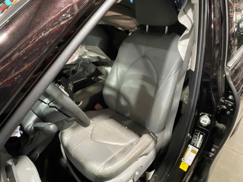 2021 TOYOTA HIGHLANDER Used Seat Front (bucket), (air bag), leather, (electric), (heated and ventilated), LH