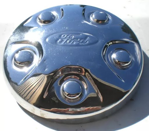 2021 - FORD EXPLORER - Used - Hub Cap/Wheel Cover - set of 4