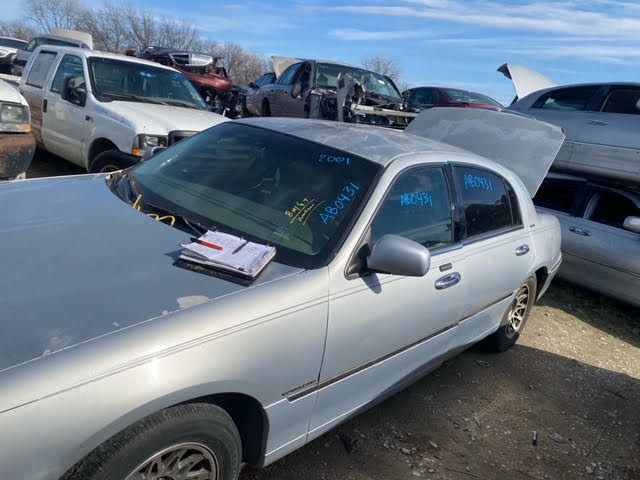 2002 - LINCOLN OTHER - TOWN CAR - Used - Seat Front- (40/20/40), (leather, electric), LH (air bag), memory