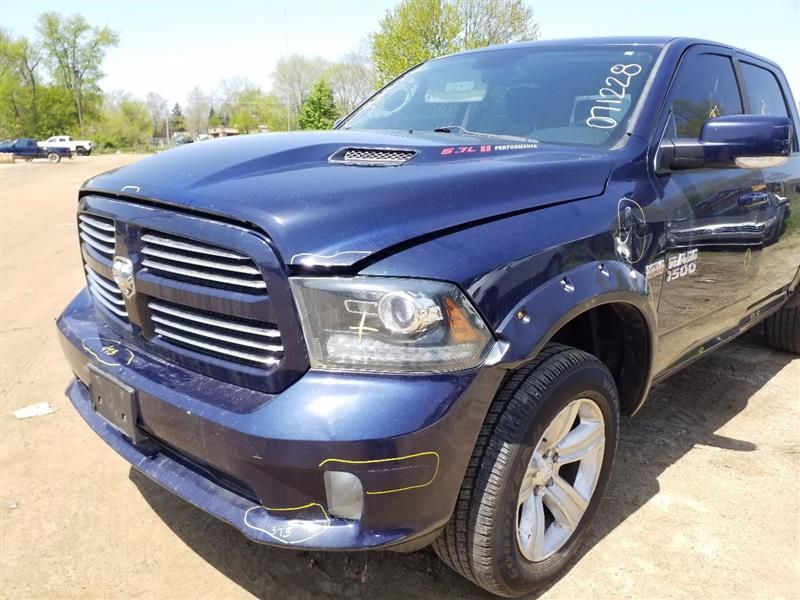 2014 - DODGE TRUCK-1500 (1994 UP) - Used - Headlight Assembly - LH