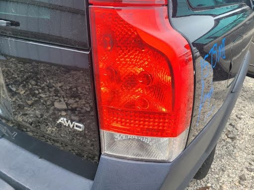 2005 - VOLVO 70 SERIES - used - Tail Light - (SW), lower, RH