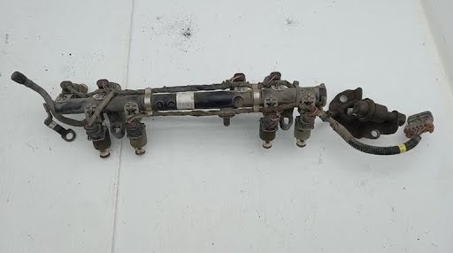 1996 GMC TRUCK-3500 SERIES (2001 DOWN) Used Fuel Rail (& Misc. Injection) Fuel Injector, gasoline, 7.4L