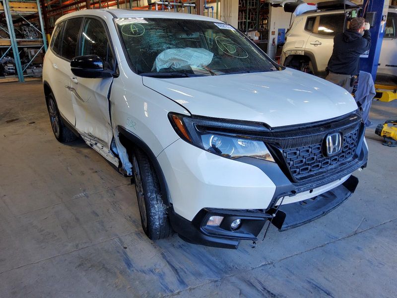 2019 - HONDA PILOT - Used - Headlight Assembly - (LED low beam), LED high beam, RH