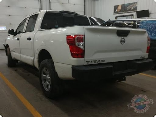 2018 NISSAN TRUCK-TITAN Used Hatch/Trunk Lid (rear view camera), w/o surround view White