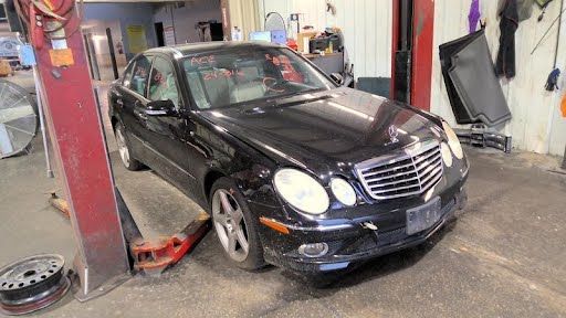 2009 - MERCEDES E CLASS - used - Seat Belt Front - 211 Type, Sdn, E550, (bucket seat), driver, retractor & 211 Type, Sdn, E550, (bucket seat), driver, buckle - 211-860-79-869c94