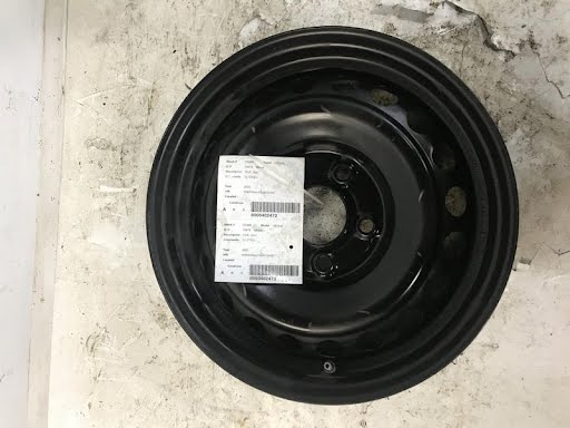 2020 - HYUNDAI VENUE - Used - Wheel - 15x6, steel