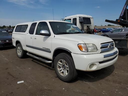 2003 - TOYOTA TUNDRA - used - Steering Knuckle (see also Knee & Strut) -  (ABS), 4x4, LH