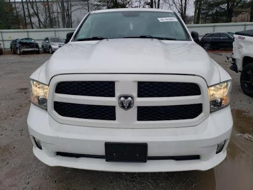 2019 - DODGE TRUCK-1500 (1994 UP) - Used - Bumper Assy (Front) includes cover - classic style (5 lug wheel), plastic bumper, (painted cover, fog lamps), w/o park assist