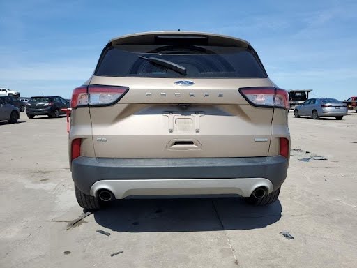 2020 - FORD ESCAPE - Used - Tail Light - quarter panel mounted RH & LH