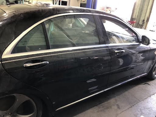 2016 - MERCEDES S CLASS - Used - Glass Front Door - (222 Type, (Sdn), S600 Maybach, RH) - 2227200418