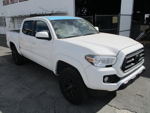 2021 - TOYOTA TACOMA - used - Interior Trim Panel Door (Front) - Front Right Inner; Limited & TRD Pro; Crew Cab; w/premium audio black/black