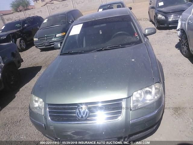 2005 - VOLKSWAGEN JETTA - Used - Center Cap (Wheel) - w/17" wheel w/7 spoke wheel - (2 Center Cap )