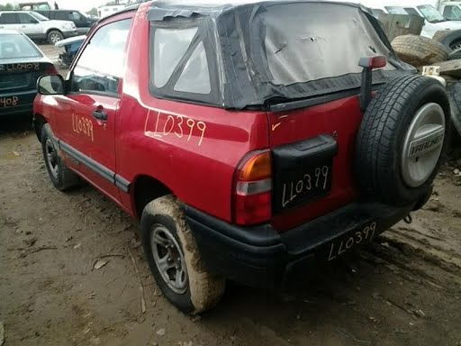 1999 - CHEVY TRACKER - used - Door Front - 2 Dr, manual, LH