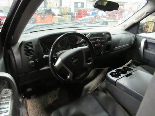 2011 - GMC TRUCK-SIERRA 1500 (1999 UP) - Used - Dash Panel - AC vents beside radio (BLACK)