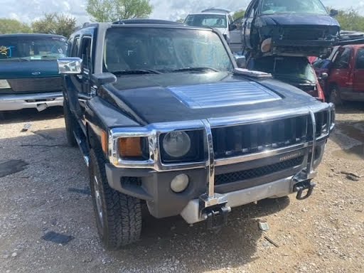 2010 - HUMMER H3 - Used - Fuse Box (Engine) - Pickup, 3.7L - 94730533